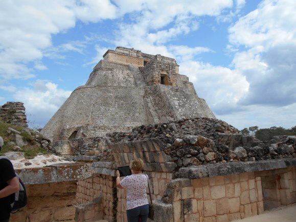 DSCN0088 cest qu'il faut marcher et grimper  !