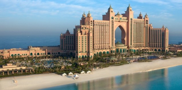 dubac3ae-hotels-et-demesures