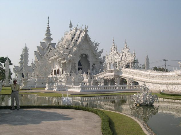 sanctuaire bouddhiste n°3 tout en marbre