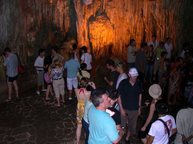 Visite de l'intérieur d'un Rocher 1