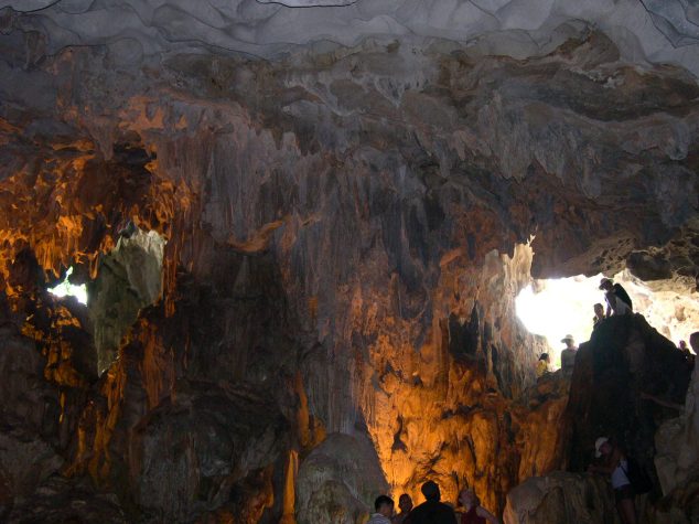 Visite de l'intérieur d'un Rocher 4